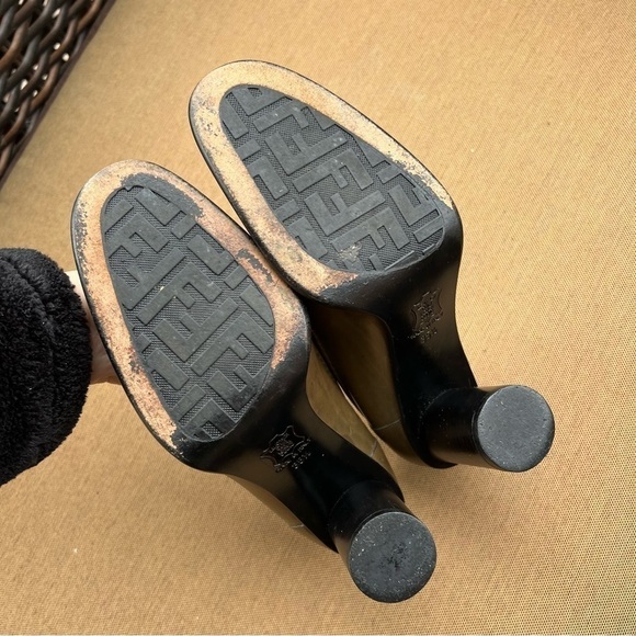 Fendi pumps cylinder heel women’s leather shoes ,color moss, 35.5 made in Italy - Picture 11 of 14